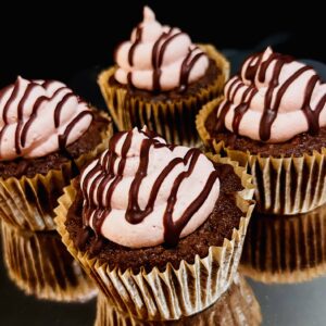 Keto GF Cup- Cho-Strawberry Cupcakes (4pcs)