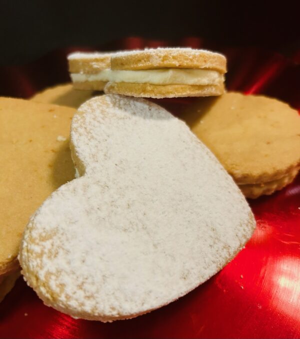 Keto Lemon Heart Cookies with Filling (3.5 ", 4 pcs)