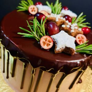 Keto GF Christmas Chocolate Cake
